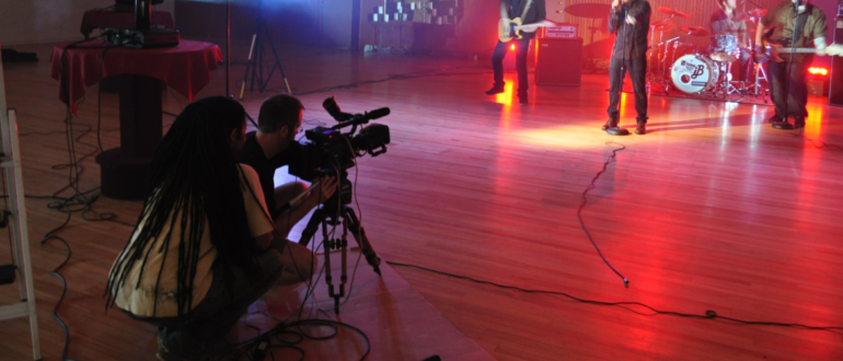 Hogyan válasszuk ki a legjobb videokamerát?