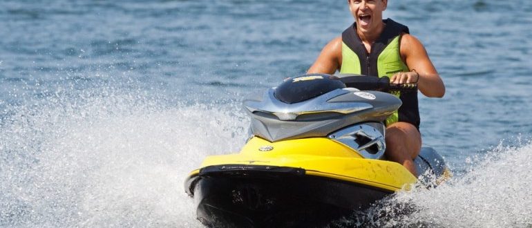 A legjobb jet ski kiválasztása