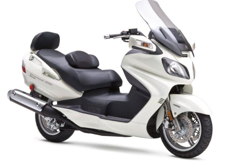 Suzuki Burgman 650 fotó